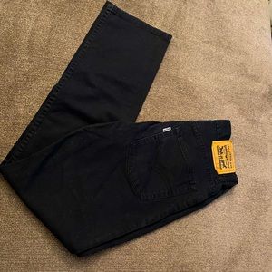 Black Levi’s size 12